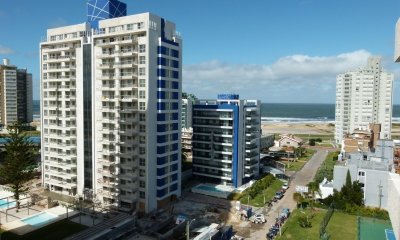 Nuevo proyecto TORRES DEL ESTE, Apartamentos de 1, 2 y 3 Dormitorios en estratégica ubicación a pasos de Playas Mansa y Brava.
