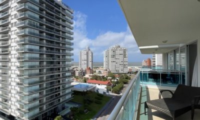 Nuevo proyecto TORRES DEL ESTE, Apartamentos de 1, 2 y 3 Dormitorios en estratégica ubicación a pasos de Playas Mansa y Brava.