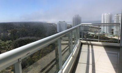Departamento en venta en zona centrica de Punta del Este.