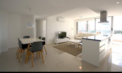 Pieza única en venta en Torres Imperiale de Punta del Este, lujo y sofisticación !