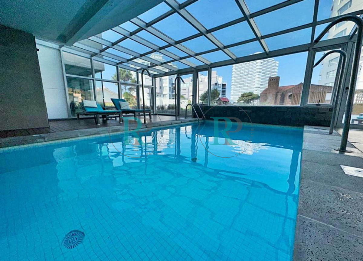 Apartamento ID.2493 - Apto 3 dormitorios, vista a la Brava, edificio con servicios