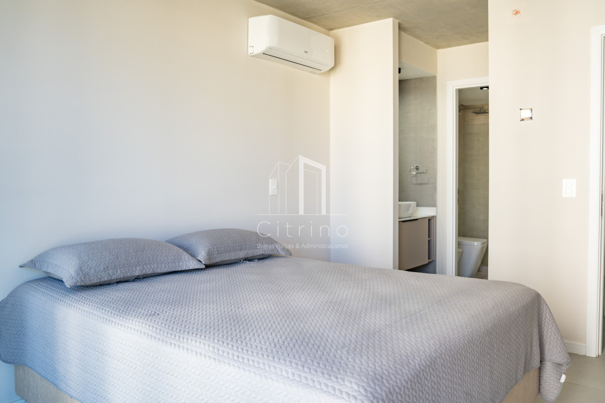 Apartamento ID.2285 - Apartamento de 2 dormitorios con vista al mar, Punta del Este Playa Brava