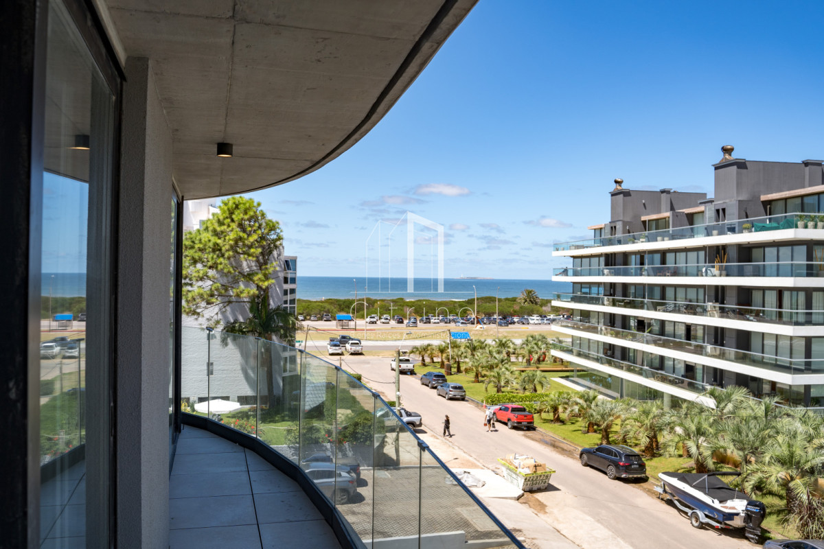 Apartamento ID.2285 - Apartamento de 2 dormitorios con vista al mar, Punta del Este Playa Brava