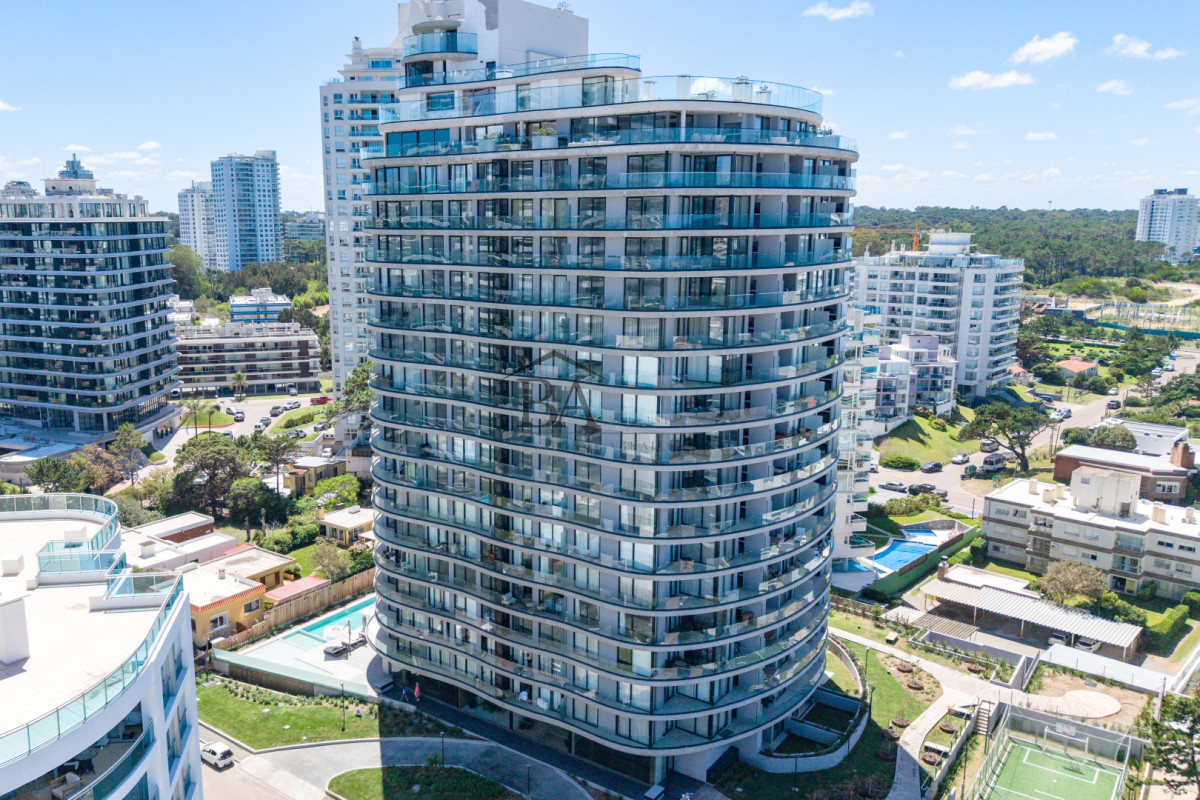 Apartamento ID.138 - Apartamento de 2 dormitorios con vista al mar, Punta del Este Playa Brava