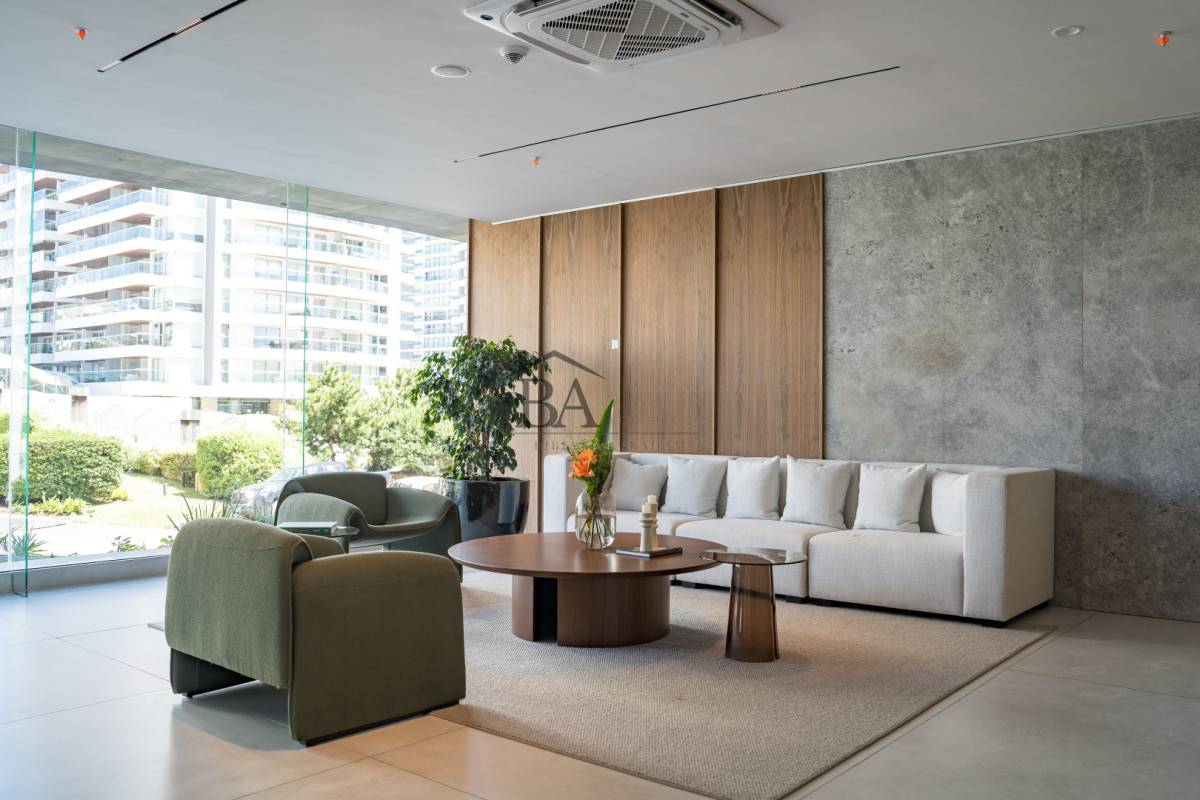 Apartamento ID.138 - Apartamento de 2 dormitorios con vista al mar, Punta del Este Playa Brava