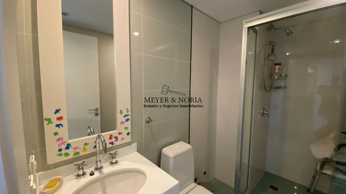 Apartamento ID.14 - Torre de alta gama, vista al mar, 2 dorm mas servicio- Playa Mansa