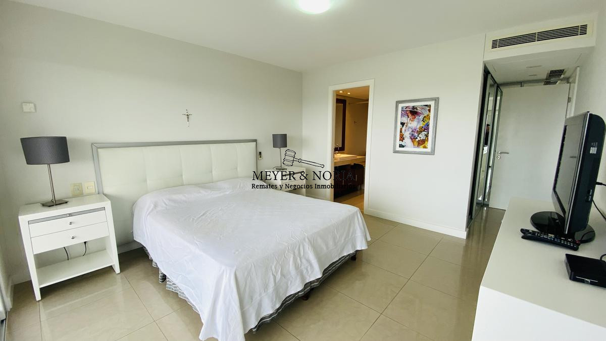 Apartamento ID.18 - Excelente unidad de 4 suites más dependencia!