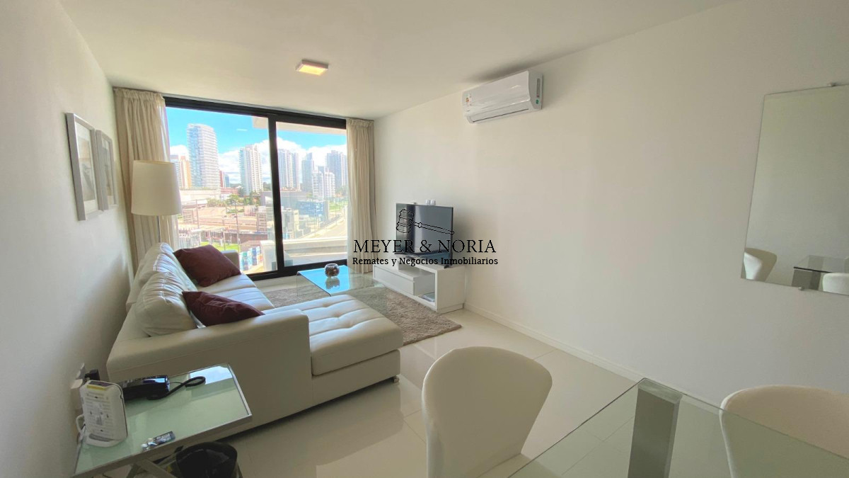 Apartamento ID.111 - Apto en Artower de dos dormitorios, con servicios