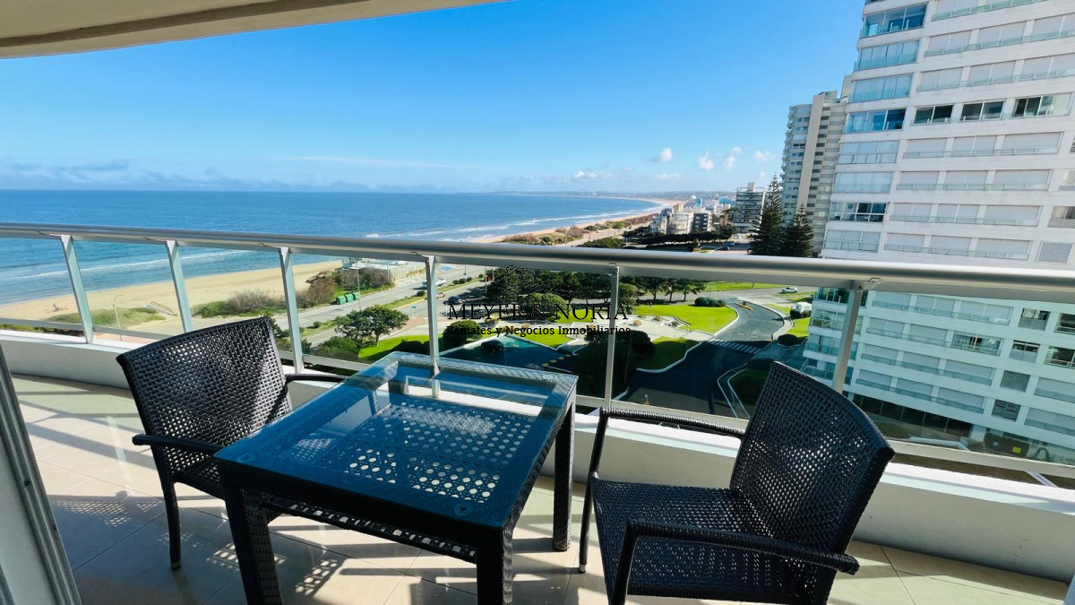 Apartamento ID.63 - Alquiler Aquarela, esquinero a Punta Ballena, 3 suites mas dependencia y baño de servicio