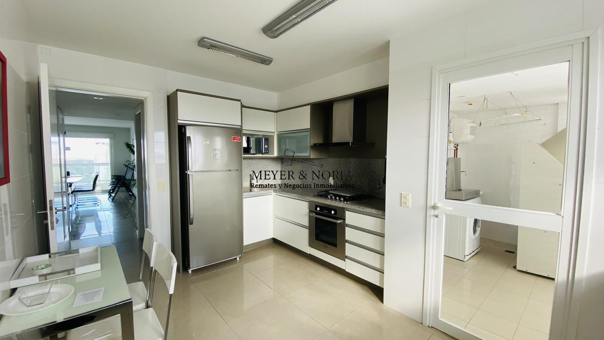 Apartamento ID.18 - Excelente unidad de 4 suites más dependencia!