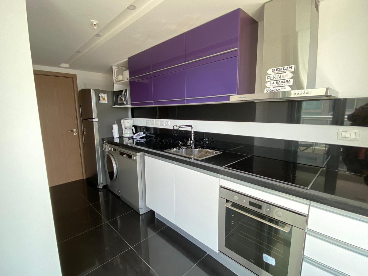 Apartamento ID.4 - Apto en playa brava, 1 dormitorio, terraza, parrillero, servicios