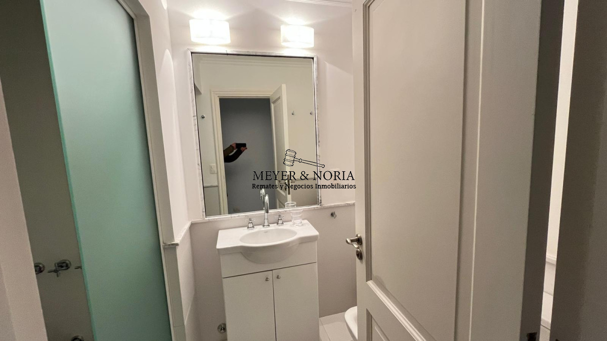 Apartamento ID.68 - Apto en playa Mansa de 3 suites, parrillero propio y todos los servicios