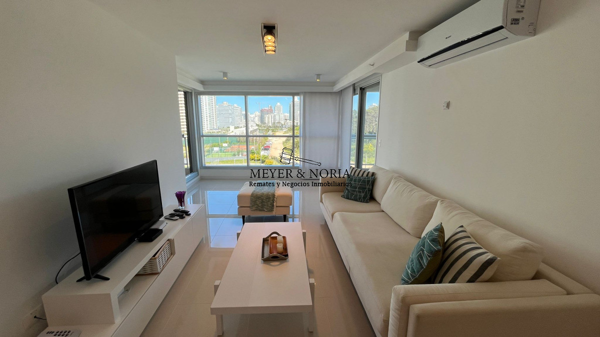 Apartamento ID.100 - Apto de 2 dorm mas dependencia, con parrillero propio todos los amenitties