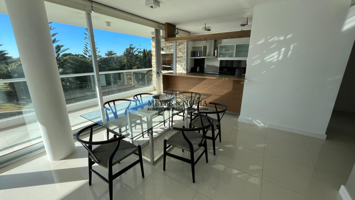 Apartamento ID.48 - Apto de 3 dormitorios, con parrillero propio - Playa Brava
