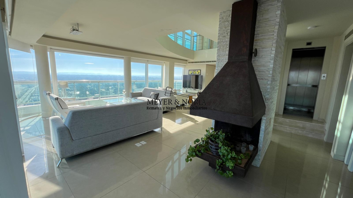 Apartamento ID.62 - Duplex con inmejorable vista, barbacoa y piscina propia, 3 suite mas dep y baño de servicio