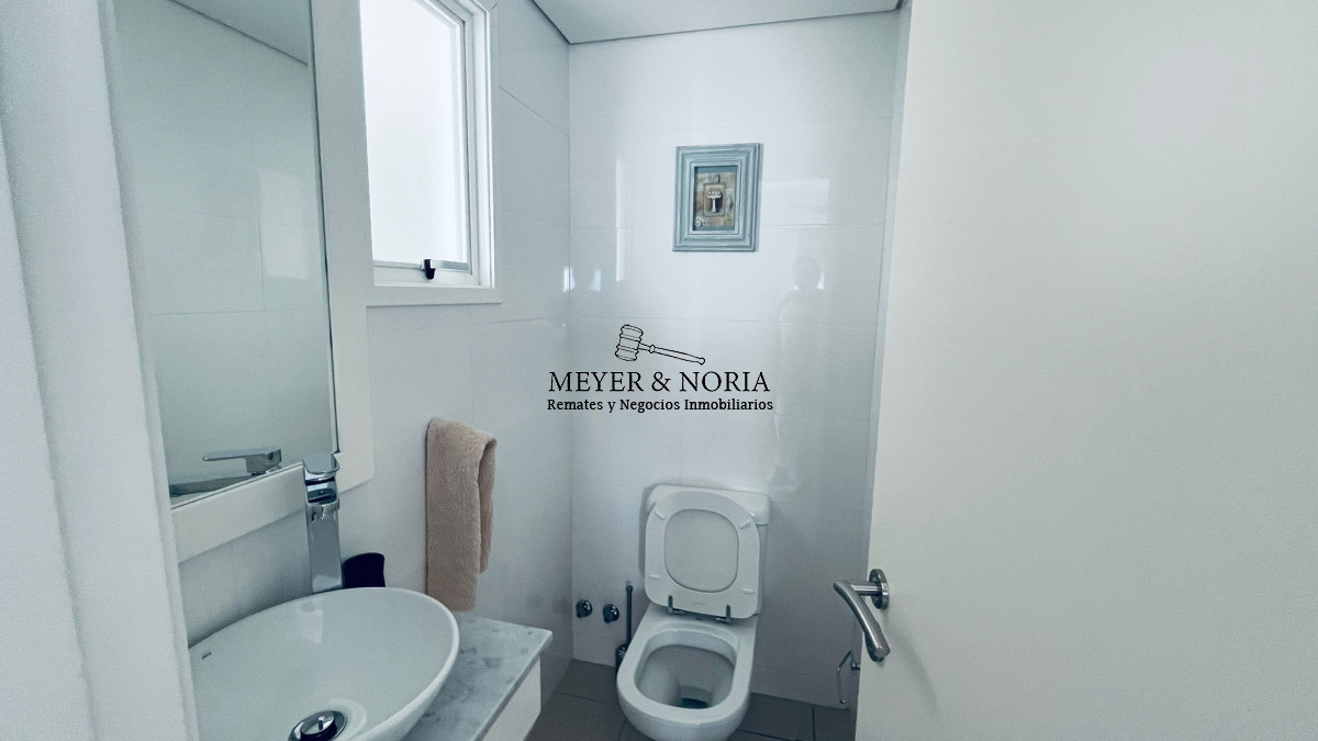 Apartamento ID.61 - Venta Aquarela, 2 dorm en suite, más dependencia y todos los servicios 