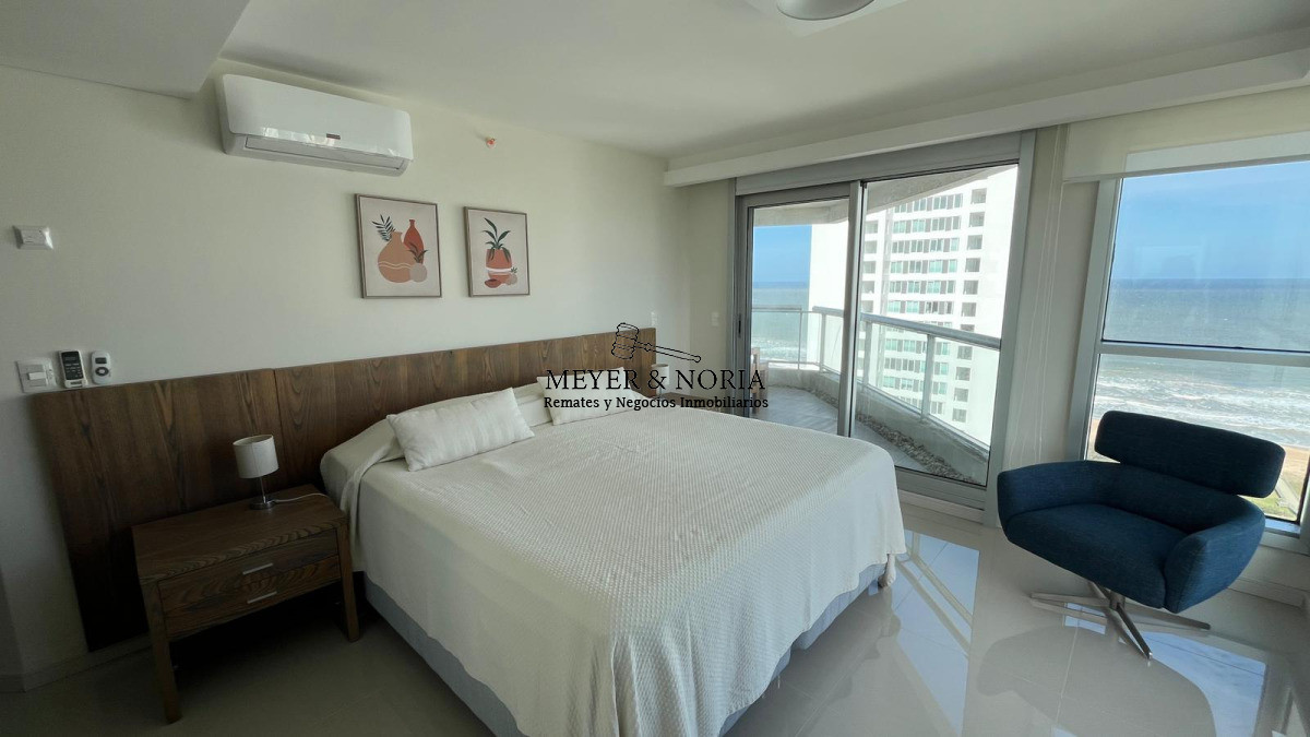 Apartamento ID.84 - Piso alto, parrillero propio, 3 dorm más dep, todos los servicios, Playa Brava pda 10