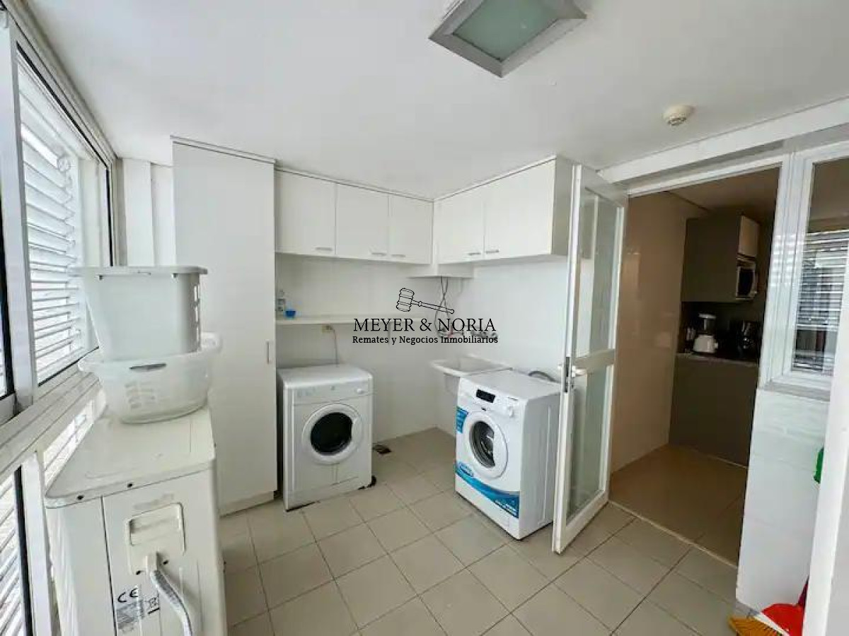 Apartamento ID.2 - Apto en torre de alta gama, 2 suites dep, TEMP 2026 - Playa Mansa