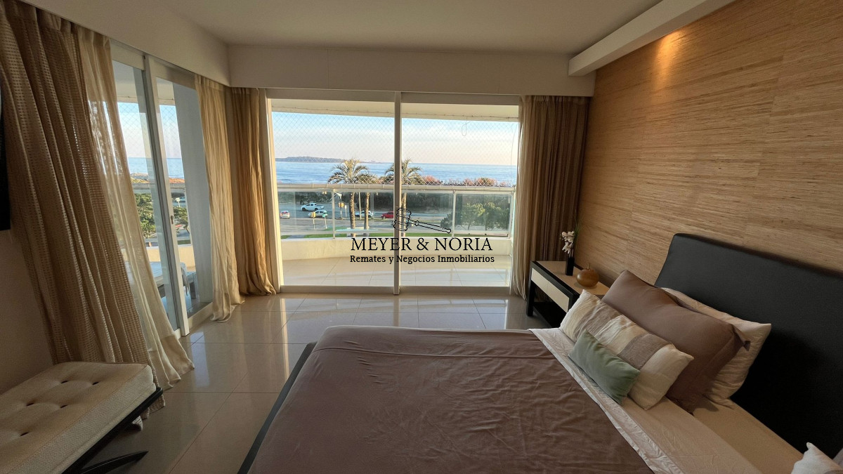 Apartamento ID.55 - Apto en Aquarela 4 dormitorios, vista al mar y todos los servicios 