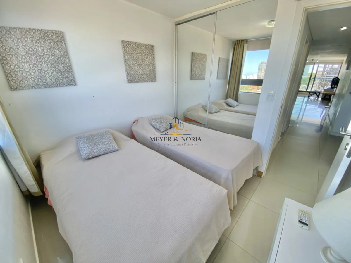 Apartamento ID.226 - Apto de dos dormitorios a pocos mtrs del mar con servicios