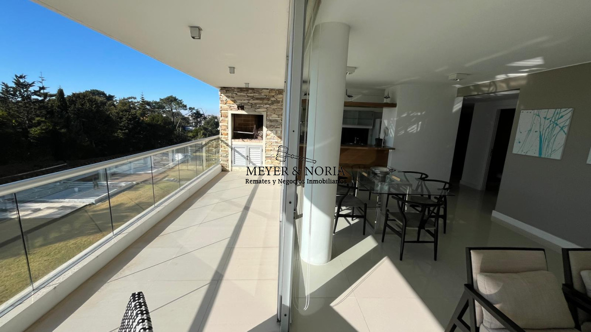 Apartamento ID.48 - Apto de 3 dormitorios, con parrillero propio - Playa Brava