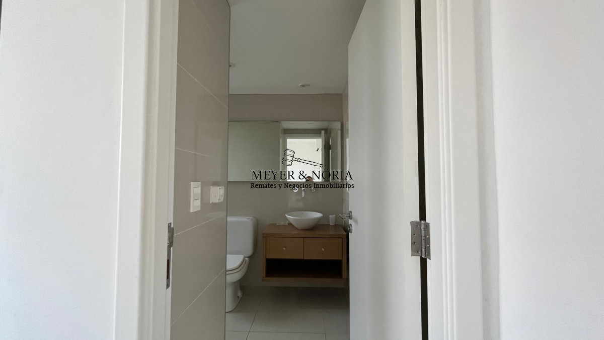 Apartamento ID.53 - Apto en venta de 2 dorm con parrillero propio en Playa Brava