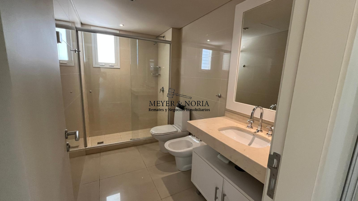 Apartamento ID.57 - Penthouse de 4 suites mas dependencia y todos los servicios