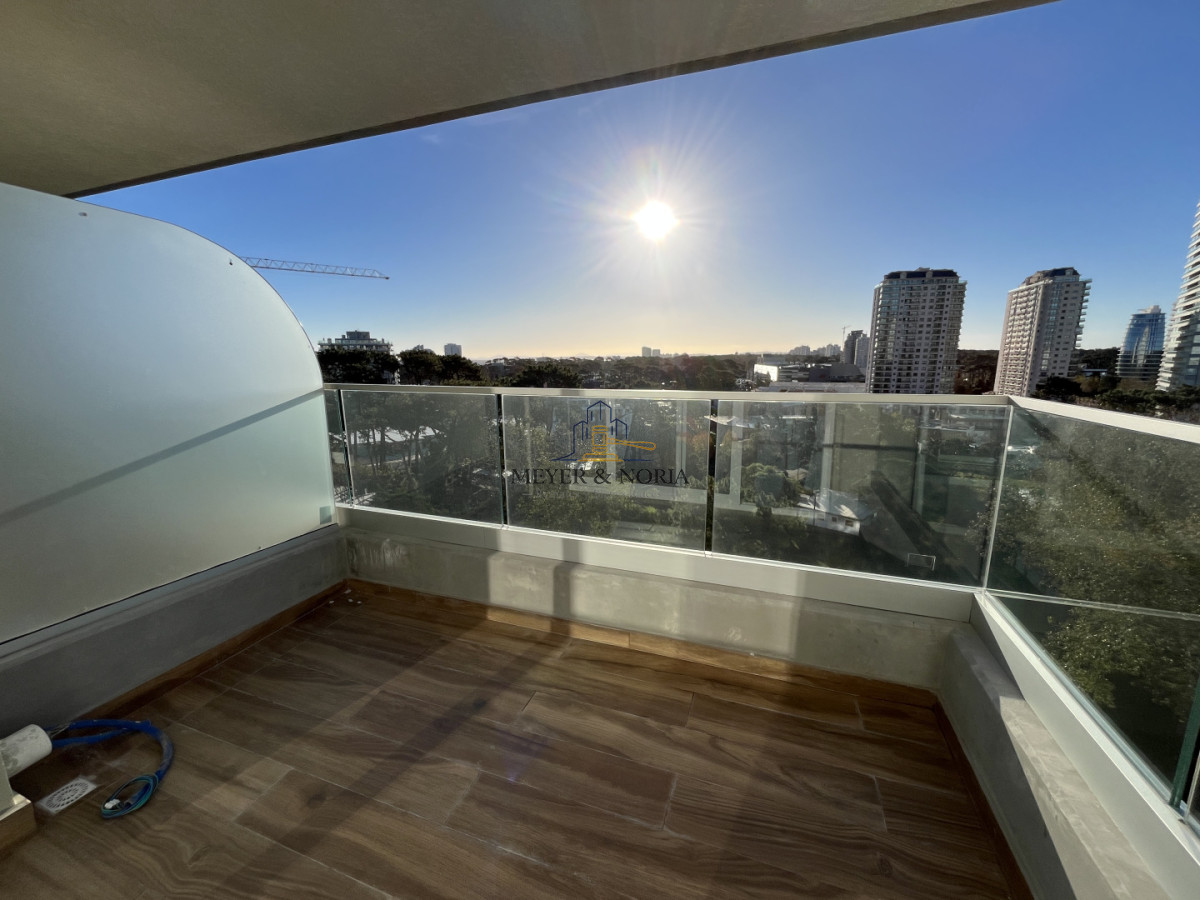 Apartamento ID.225 - Apartamento de 1 dormitorio con cochera y servicios