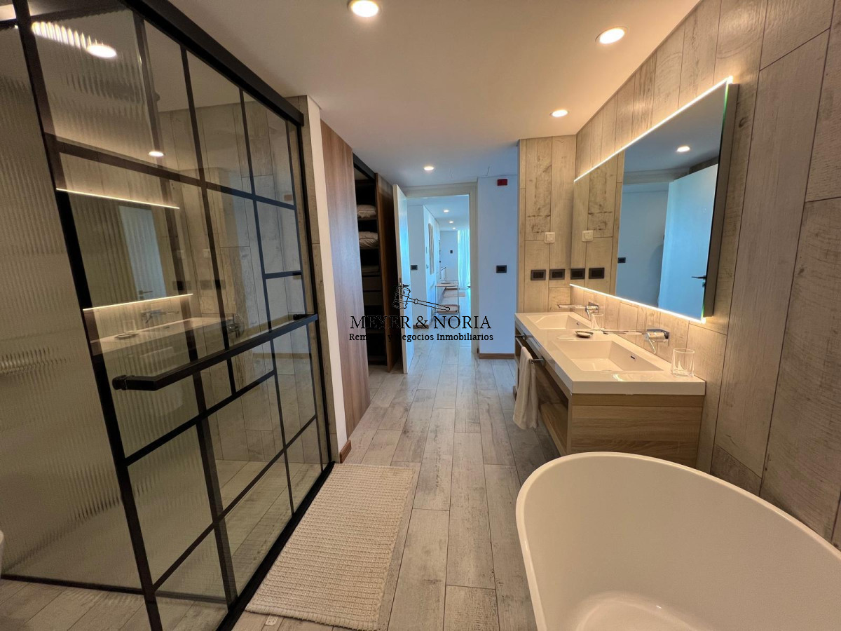 Apartamento ID.30 - Torre de alta gama! Apto de 3 suite mas dependencia y todos los servicios!