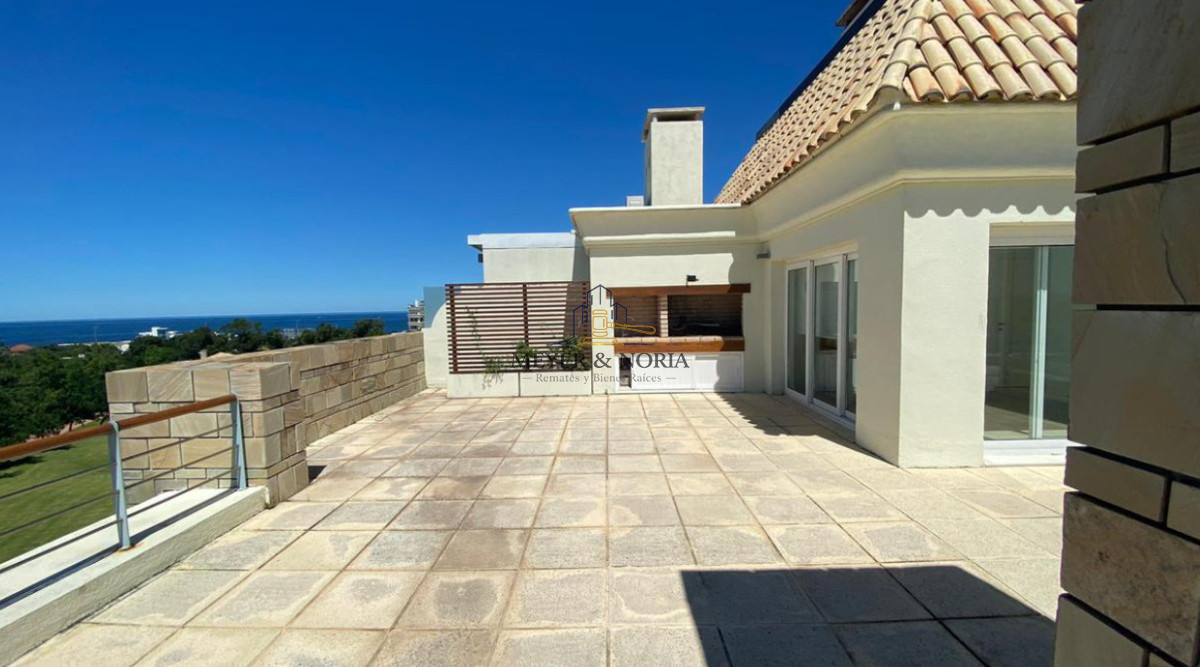 Apartamento ID.206 - Penthouse de 3 dormitorios, 