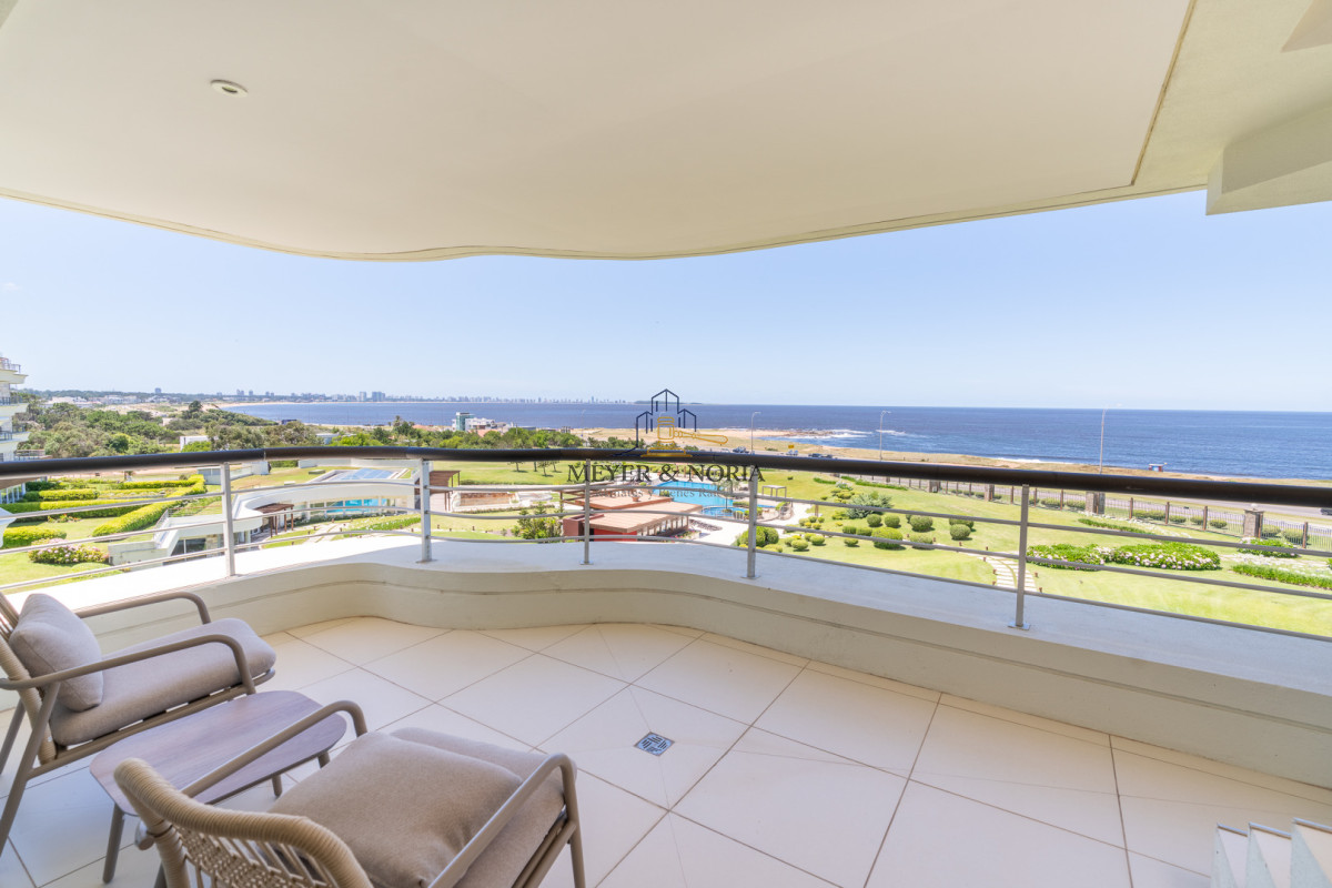Apartamento ID.214 - Venta de Apartamento 4 DORMITORIOS con vista al mar