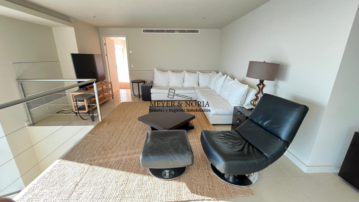 Apartamento ID.57 - Penthouse de 4 suites mas dependencia y todos los servicios