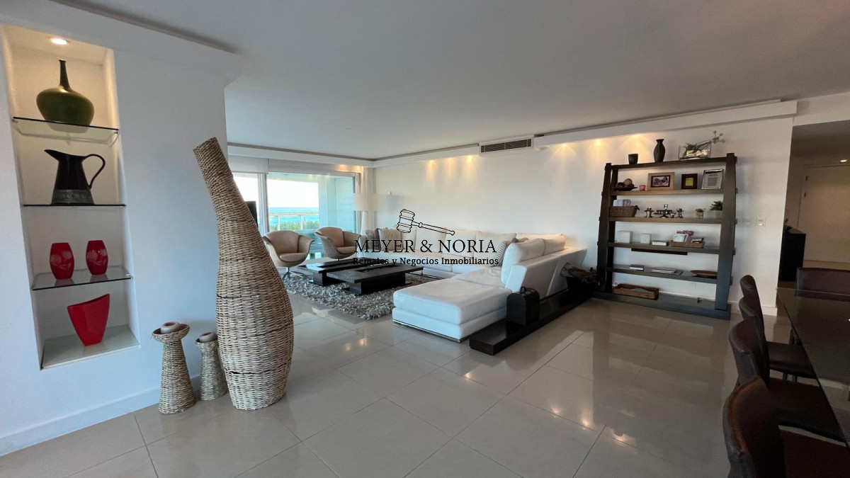 Apartamento ID.55 - Apto en Aquarela 4 dormitorios, vista al mar y todos los servicios 