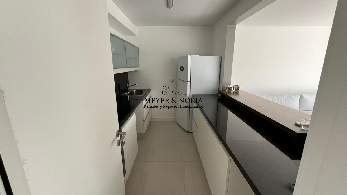 Apartamento ID.52 - Apto en venta en la Brava de un dorm en suite, con barbacoa y servicios 