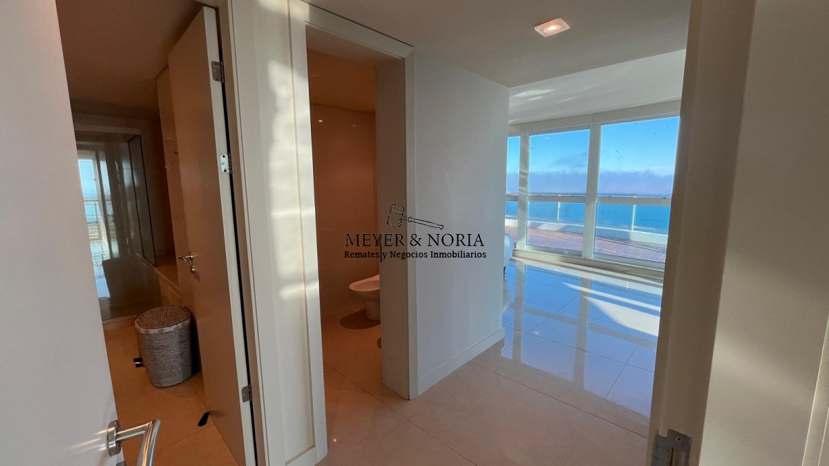 Apartamento ID.62 - Duplex con inmejorable vista, barbacoa y piscina propia, 3 suite mas dep y baño de servicio