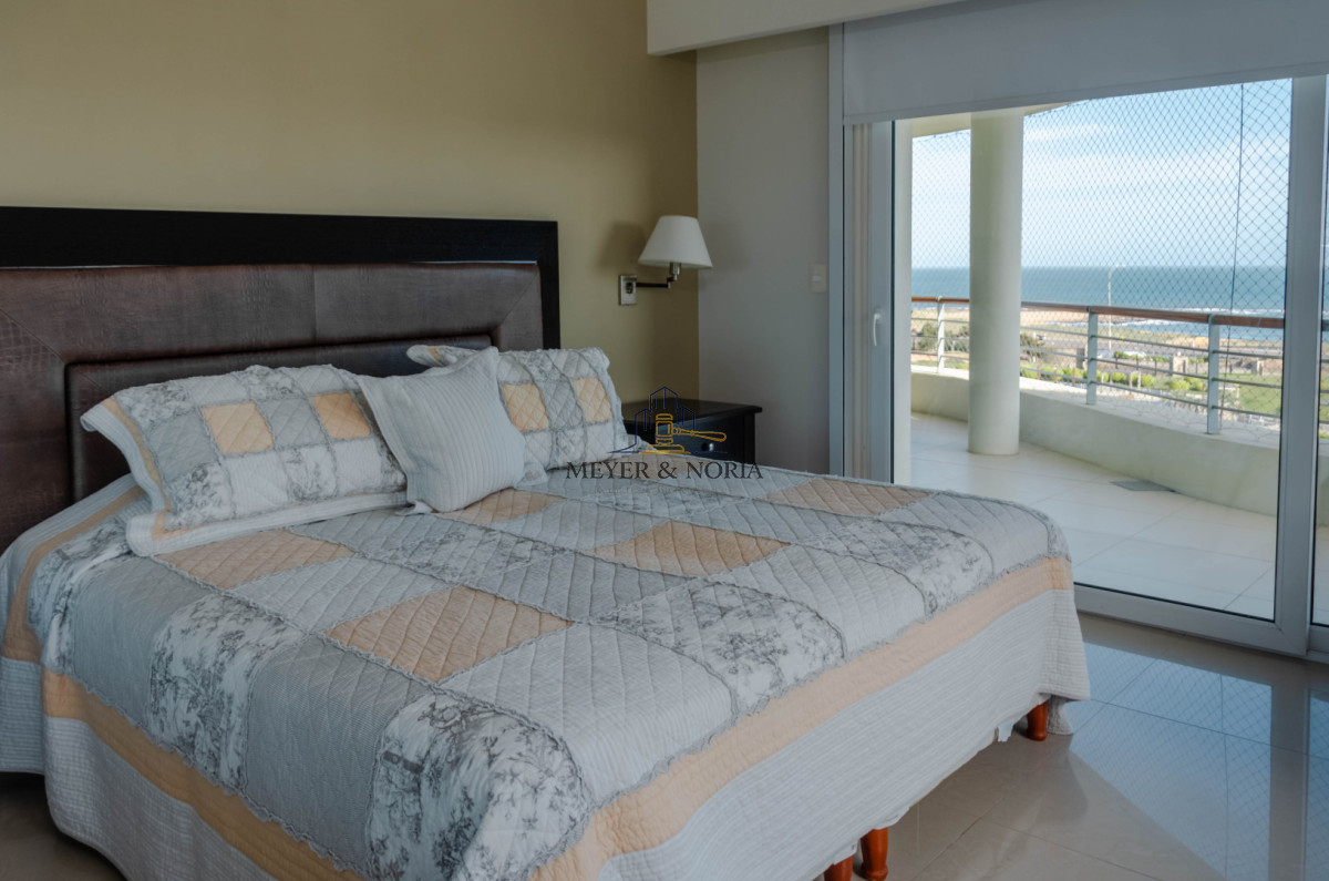 Apartamento ID.209 - Veramansa, vista al mar, 3 dorm más dep, parrillero propio y todos los servicios