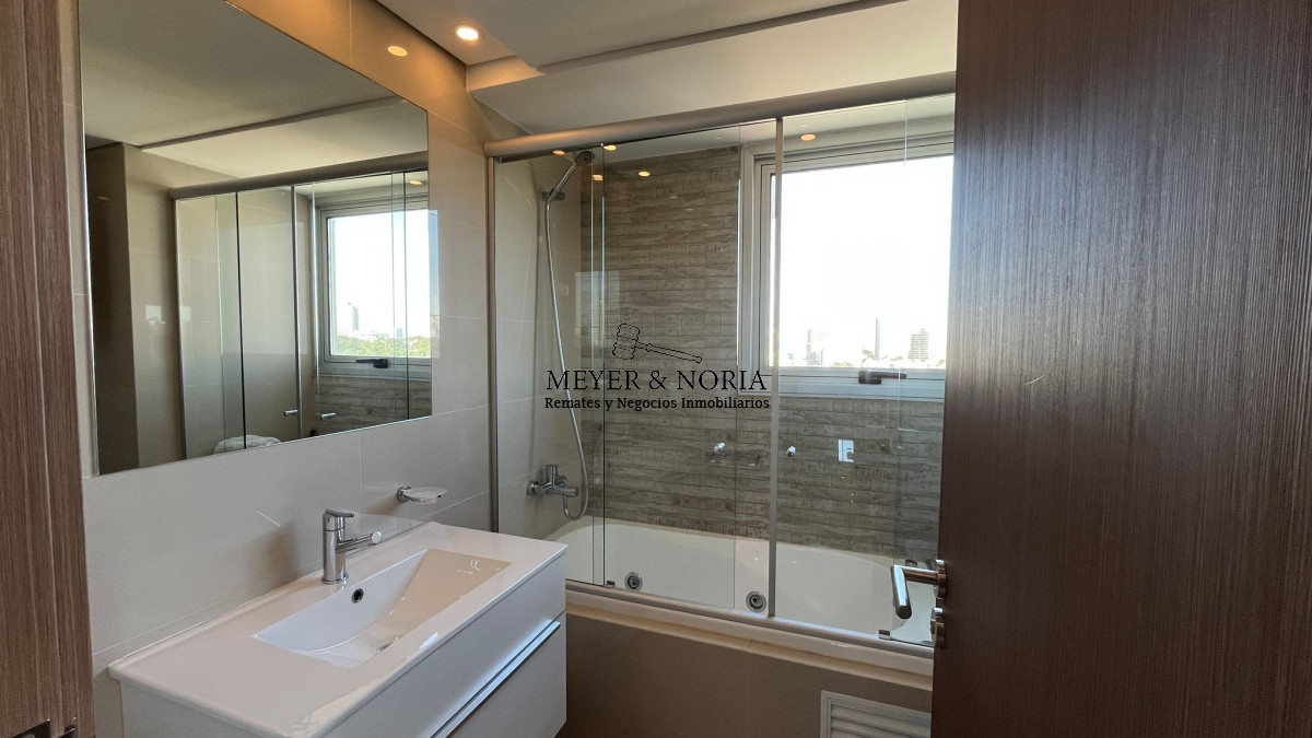 Apartamento ID.28 - Apto de 2 dormitorios mas dependencia y parrillero propio!
