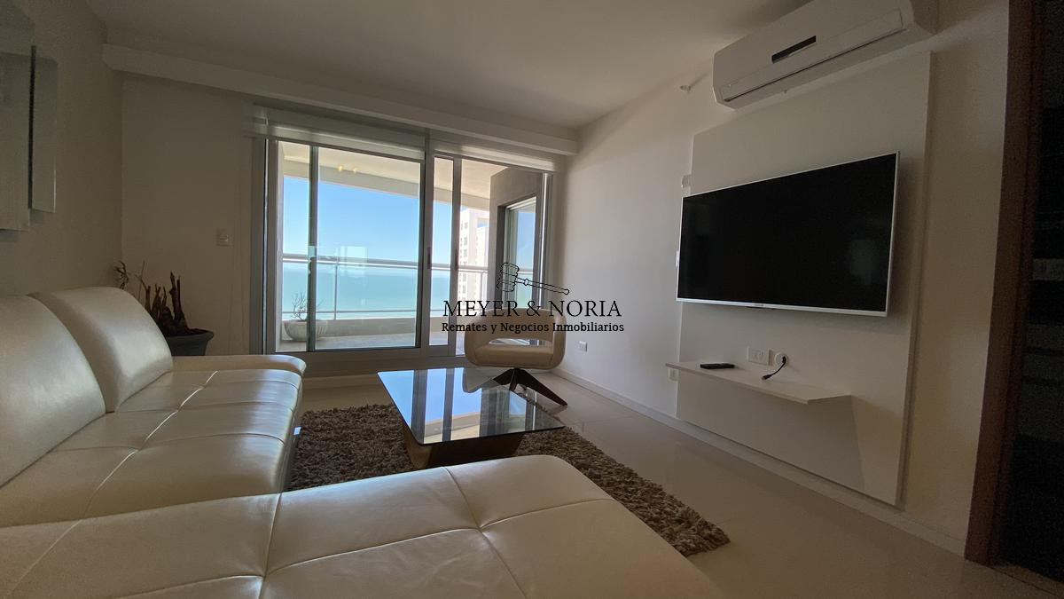 Apartamento ID.13 - Piso alto, parrillero propio, 3 dorm más dep,, Playa Brava pda 10