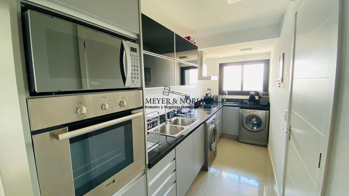 Apartamento ID.12 - One I, piso alto, vista, 3 suite, edificio con servicios