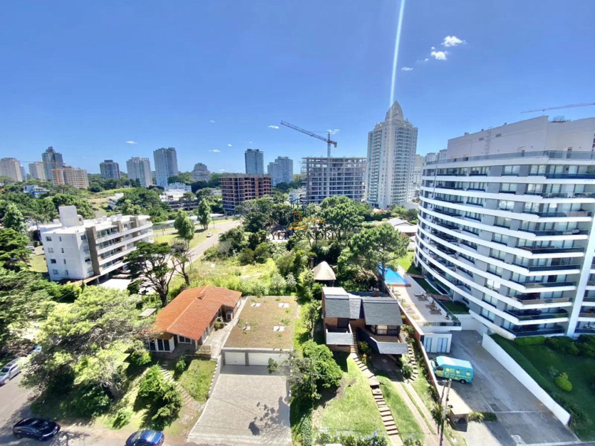 Apartamento ID.226 - Apto de dos dormitorios a pocos mtrs del mar con servicios