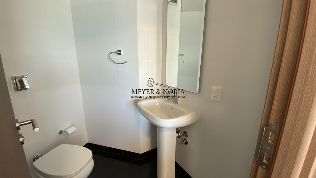 Apartamento ID.13 - Piso alto, parrillero propio, 3 dorm más dep,, Playa Brava pda 10