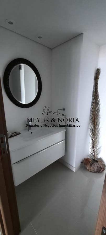 Apartamento ID.56 - Apto en Playa Brava alquiler temp 2026, 3 dorm, mas dependencia y todos los servicios