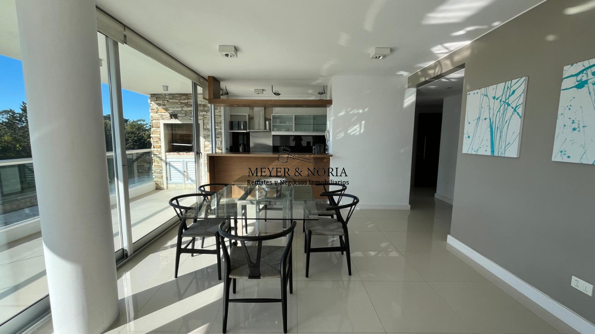 Apartamento ID.48 - Apto de 3 dormitorios, con parrillero propio - Playa Brava
