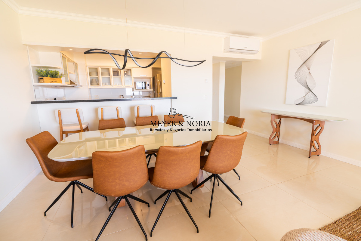 Apartamento ID.92 - Penthouse de 3 dormitorios con vista al mar, piscina y parrillero propio!