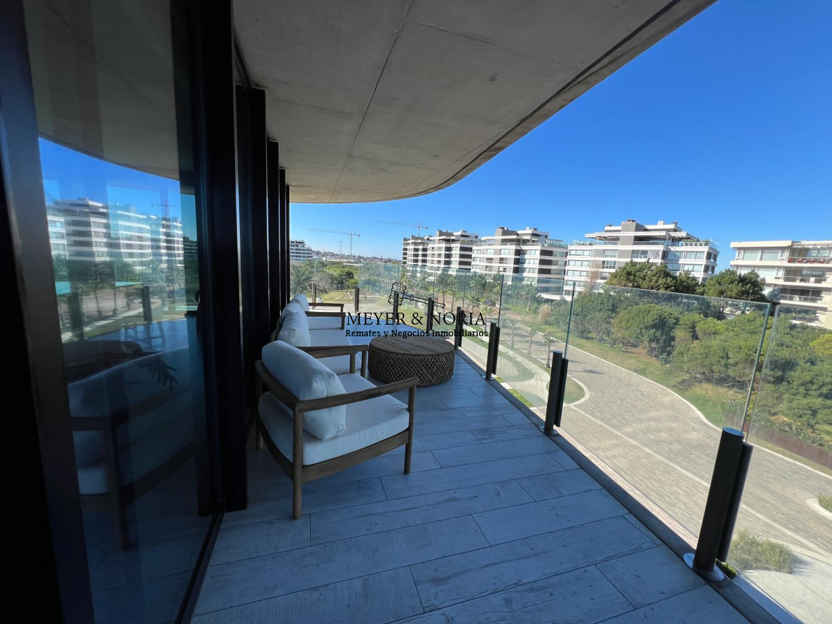 Apartamento ID.30 - Torre de alta gama! Apto de 3 suite mas dependencia y todos los servicios!