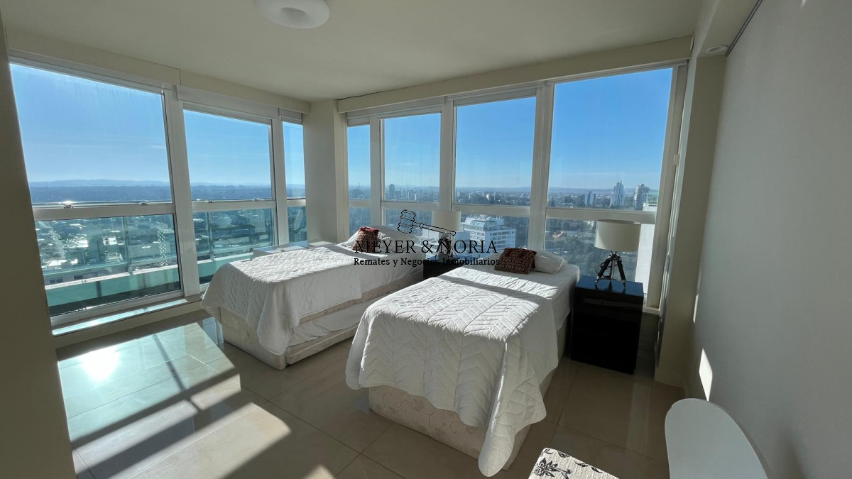Apartamento ID.62 - Duplex con inmejorable vista, barbacoa y piscina propia, 3 suite mas dep y baño de servicio