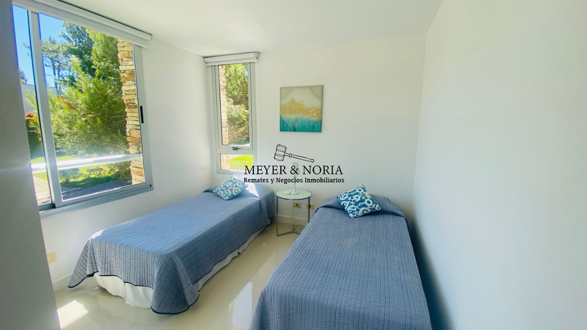 Apartamento ID.47 - Apto en venta de 3 dormitorios, con parrillero propio - Playa Brava