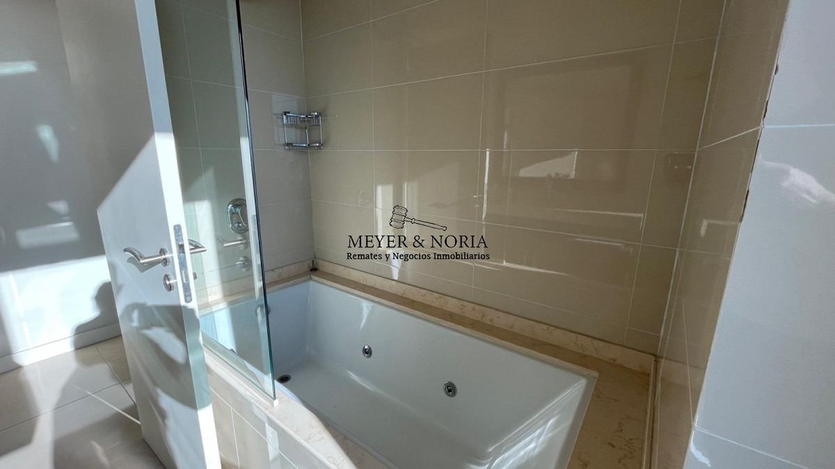 Apartamento ID.62 - Duplex con inmejorable vista, barbacoa y piscina propia, 3 suite mas dep y baño de servicio
