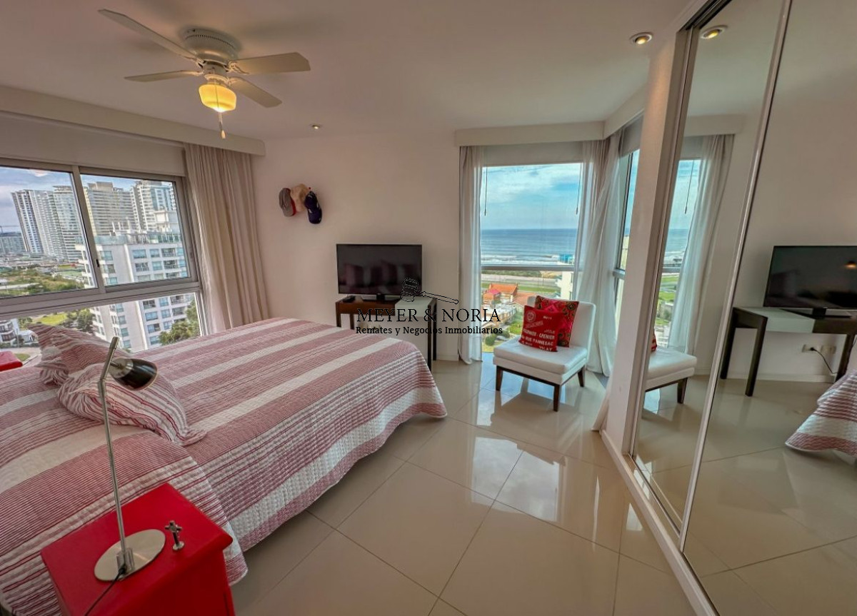 Apartamento ID.3 - Apto 3 dormitorios, vista a la Brava, edificio con servicios