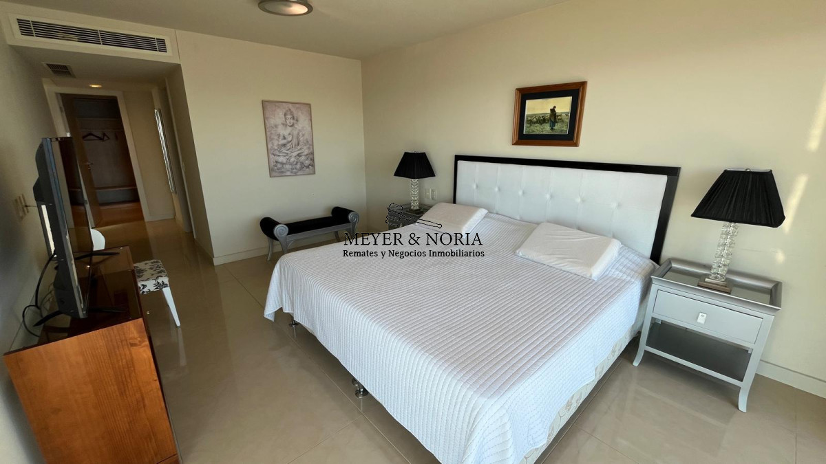 Apartamento ID.62 - Duplex con inmejorable vista, barbacoa y piscina propia, 3 suite mas dep y baño de servicio